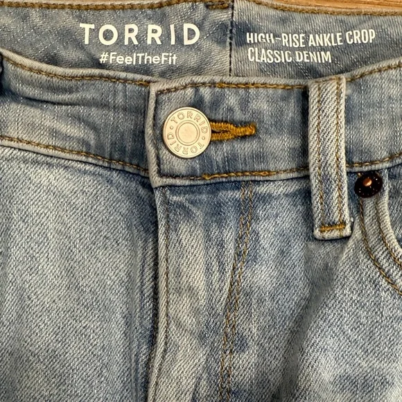 Torrid High-Rise Ankle Crop Classic Denim Jeans - Picture 3 of 8